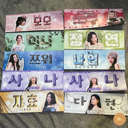 Hand banners